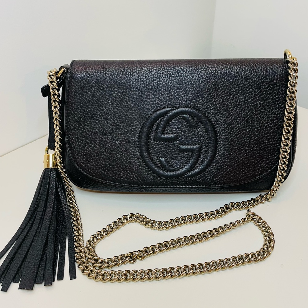 ❌Sold❌ Authentic Gucci Soho Chain Flap